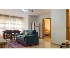 Apartamento de 3 dormitorios y 2 baños a 100 metros de playa del Cura, Torrevieja