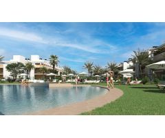 Apartamentos de 2 o 3 dormitorios, 2 baños con piscina comunitaria y garage en zona de Los Alcazares