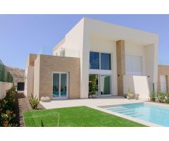 Villas semi-adosadas con piscina privada y garaje, 3 dormitorios y 2 baños,  campo de golf, La Finca
