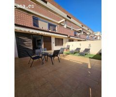 Bungalow en planta baja con 2 dormitorios y 2 baños, zona Lomas de Cabo Roig.