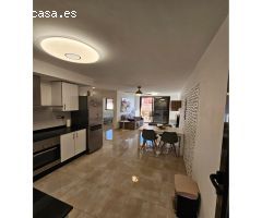 Bungalow en planta baja con 2 dormitorios y 2 baños, zona Lomas de Cabo Roig.