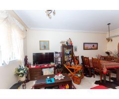 Adosado con 2 dormitorios y 2 baños, con piscinas comunitaria en zona Villamartin (Orihuela Costa)