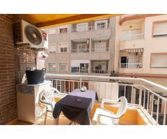 Apartamento con 3 dormitorios, 2 baños en el centro de Torrevieja