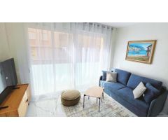 Apartamento con 2 dormitorios, 2 baños en Playa del Cura en zona de Torrevieja
