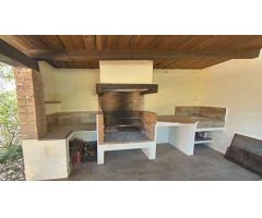 GRAN CASA EN URB. CORRAL DEN CONA - CUBELLES.