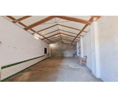 NAVE- ALMACÉN- COCHERA, EN VENTA, LOCALIDAD DE CHELES