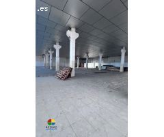 Nave industrial  de alquiler en Cerdanyola del Vallès