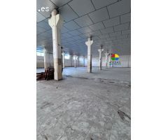 Nave industrial  de alquiler en Cerdanyola del Vallès