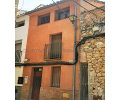 CÉNTRICA CASA EN VENTA EN VILLAR DEL ARZOBISPO