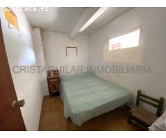 CASA EN CHULILLA PARA REFORMAR. CON VISTAS A LA MONTAÑA.