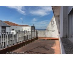 Piso en Vilagarcía de Arousa: ¡Tu Oportunidad Frente al Mar! ?????