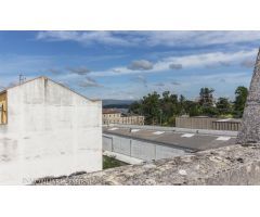Piso en Vilagarcía de Arousa: ¡Tu Oportunidad Frente al Mar! ?????