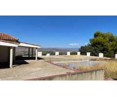 Villa sin terminar en venta en Alhaurín El Grande