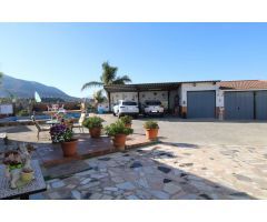 Finca en Venta en Alhaurín de la Torre, Málaga