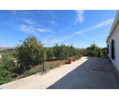Gran finca ubicada en el Romeral