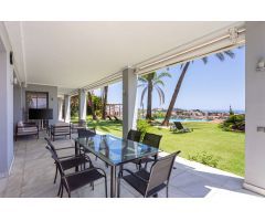 Espectacular villa de estilo contemporáneo con Vistas al Mar únicas