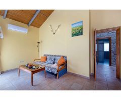 Villa con dos viviendas independientes