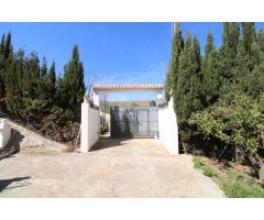 Encantadora Finca en Pizarra