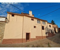 CASA EN VENTA EN CUTANDA