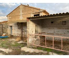 SE VENDE GRANJA EN TORNOS (TERUEL)