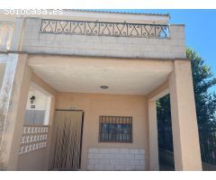 SE VENDE VIVIENDA CON TERRENO EN TORNOS (TERUEL)