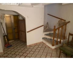 CASA EN VENTA EN FUENTES CLARAS
