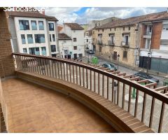 EN VENTA PISO CÉNTRICO EN CALAMOCHA