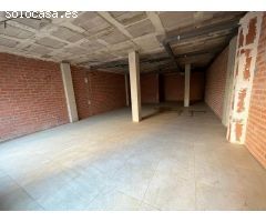 LOCAL COMERCIAL EN MONT-ROIG DEL CAMP
