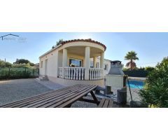 VILLA CON PISCINA PRIVADA
