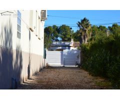VILLA CON PISCINA PRIVADA