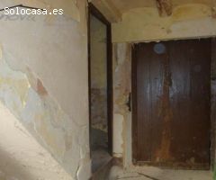 Adosado en Venta en Flix, Tarragona