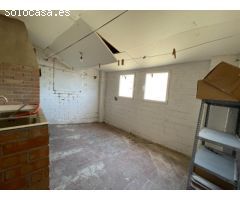 ¡Descubre esta encantadora casa en venta en Móra dEbre, Tarragona!