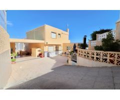 Chalet independiente en Rincón de Loix con impresionantes vistas