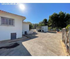 Chalet Finca en 1 Planta, tranquilo, privado y gran parcela cerca de Benidorm y Albir