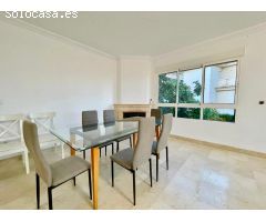 VILLA DE LUJO CON EXCELENTES VISTAS AL MAR Y PISCINA PRIVADA, EN GOLF BAHIA
