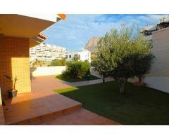 GRAN CHALET DE DOS PLANTAS EN FINESTRAT