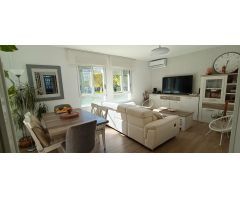 MAGNIFICO PISO DE 3 HABITACIONES, 2 BAÑOS , PARKING Y PISCINA EN EL CENTRO DEL ALBIR