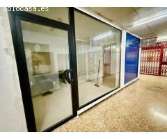 LOCAL COMERCIAL EN ESQUINA EN EL CENTRO DE BENIDORM, A 100 METROS DE LA PLAYA