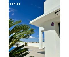 Villa en Venta en Benijófar, Alicante