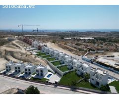 Villa en Venta en Mutxamel, Alicante