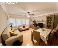 APARTAMENTO REFORMADO EN RINCÓN DE LOIX, BENIDORM – A 300M DE LA PLAYA, CON PISCINA Y PARKING