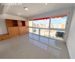 APARTAMENTO EN ZONA CÉNTRICA Y A POCOS MINUTOS DEL MAR EN BENIDORM