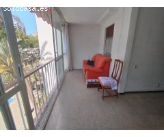 OPORTUNIDAD! APARTAMENTO DE 3 DORMITORIOS EN SEGUNDA LINEA DE PLAYA