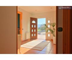 Chalet Independiente en Venta en Bárcena de Cicero, Cantabria
