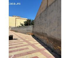 Oportunidad Única para Inversores y Particulares: Solar Urbano en Venta en Campello