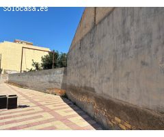 Oportunidad Única para Inversores y Particulares: Solar Urbano en Venta en Campello