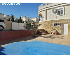 Chalet en Venta en Monforte del Cid, Alicante