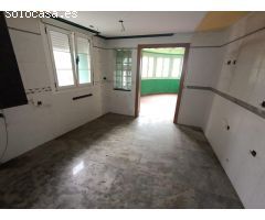 Casa encantadora con muchas posibilidades.