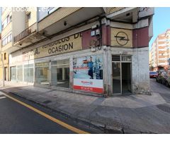Local Comercial en el Centro de Sama – 305 m² con Vado y Gran Visibilidad