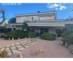 Chalet en Venta en Petrer, Alicante